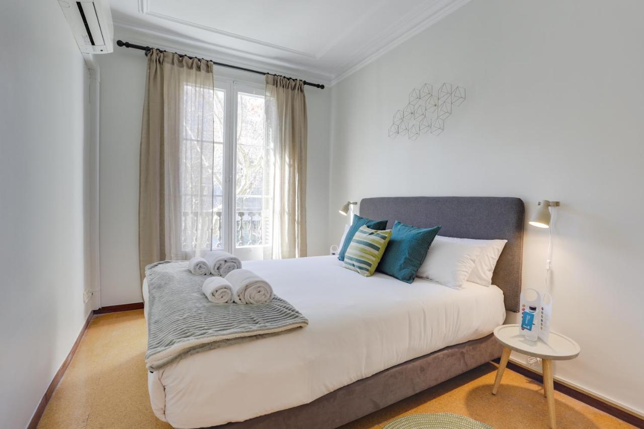 Apartament Sweett - Eixample Dreta Barcelona Zewnętrze zdjęcie