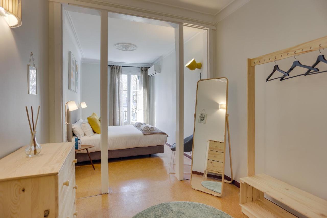 Apartament Sweett - Eixample Dreta Barcelona Zewnętrze zdjęcie